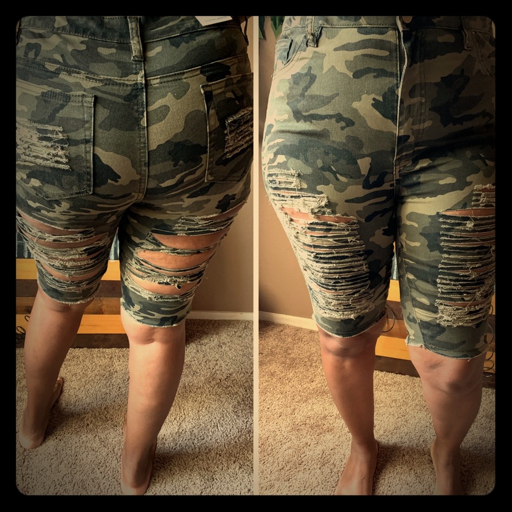 Plus Size Destroyed Camouflage Shorts